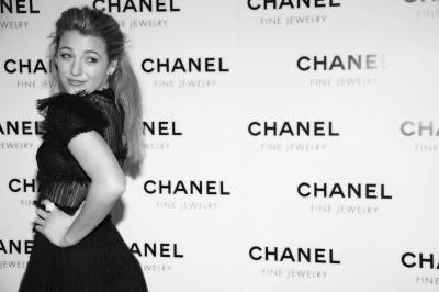 63403978_blake_lively_2008_chanel_night_of_diamonds_021.jpg