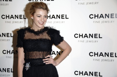 63404036_blake_lively_2008_chanel_night_of_diamonds_030.jpg