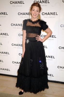 63404070_blake_lively_2008_chanel_night_of_diamonds_040.jpg