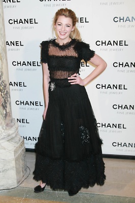 63404102_blake_lively_2008_chanel_night_of_diamonds_050.jpg