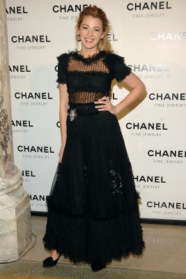 63404132_blake_lively_2008_chanel_night_of_diamonds_066.jpg