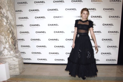 63404139_blake_lively_2008_chanel_night_of_diamonds_069.jpg