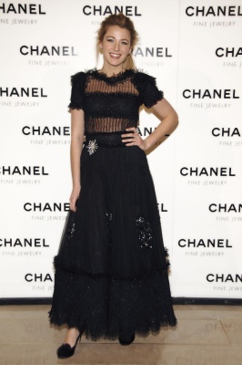 63404142_blake_lively_2008_chanel_night_of_diamonds_072.jpg