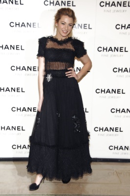 63404143_blake_lively_2008_chanel_night_of_diamonds_073.jpg