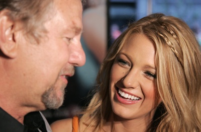 62784637_blake_lively_2008_sisterhood_of_the_traveling_pants_2_premiere_192.jpg