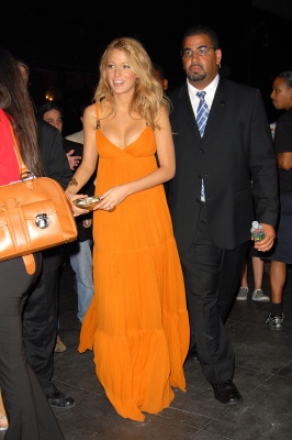 62784951_blake_lively_2008_sisterhood_of_the_traveling_pants_2_premiere_229.jpg