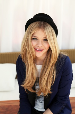 chloe_0003.jpg