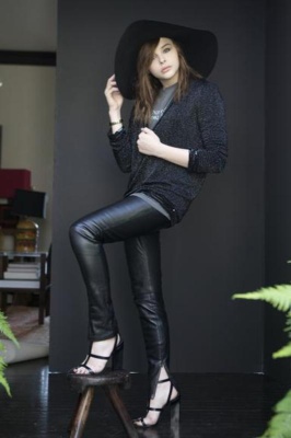 chloe_0023.jpg