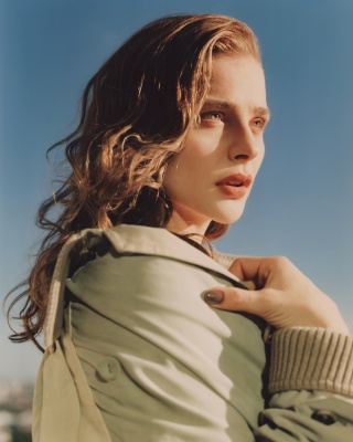 chloe_0005.jpg