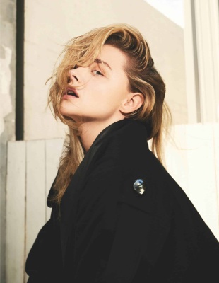 chloe_0005.jpg