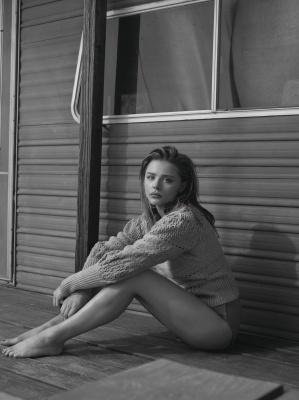 chloe_0003.jpg