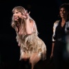 taylor_0017~0.jpg