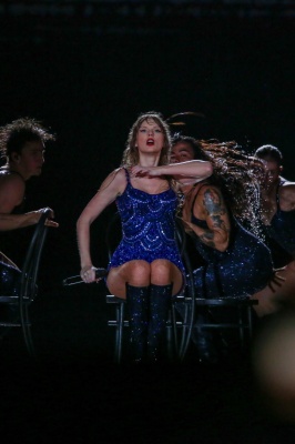 taylor_0163.jpg