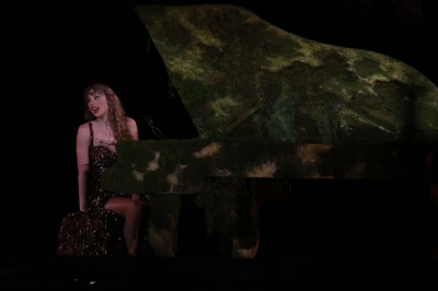 taylor_0334.jpg