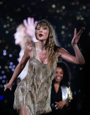 taylor_0343.jpg