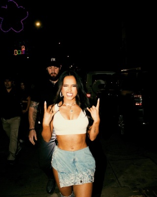 beckyg_0003.jpg