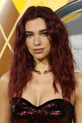 dualipa_0002.jpg