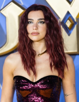 dualipa_0075~0.jpg