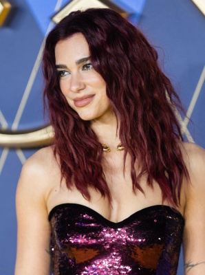 dualipa_0101.jpg