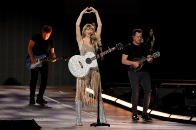 taylor_0012.jpg
