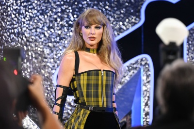 TAYLOR_0148.jpg