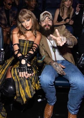 TAYLOR_0364.jpg