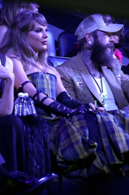 TAYLOR_0376.jpg