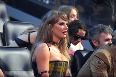 TAYLOR_0387.jpg