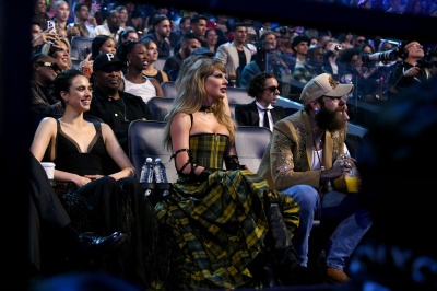 TAYLOR_0397.jpg