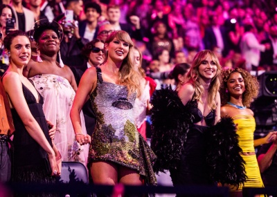 TAYLOR_0409.jpg