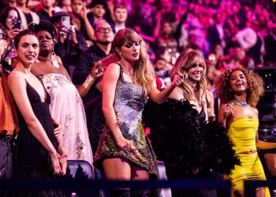 TAYLOR_0412.jpg
