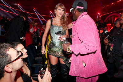 TAYLOR_0422.jpg