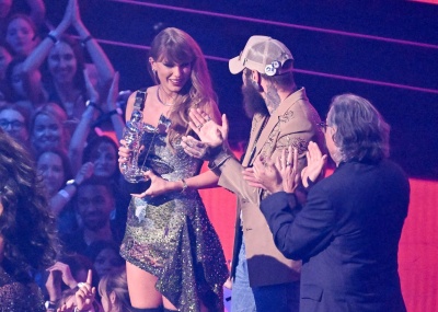 TAYLOR_0468.jpg