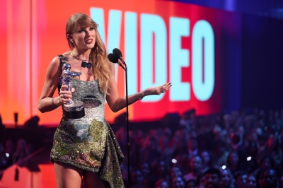 TAYLOR_0486.jpg