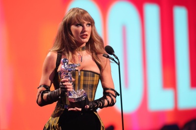 TAYLOR_0508.jpg