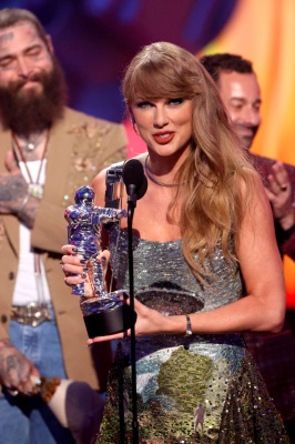 TAYLOR_0529.jpg