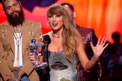 TAYLOR_0530.jpg