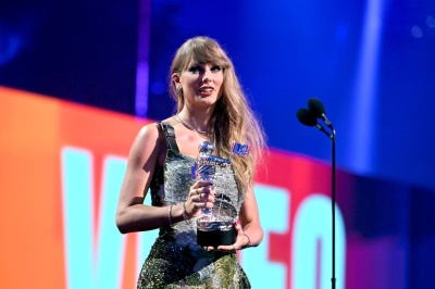 TAYLOR_0608.jpg