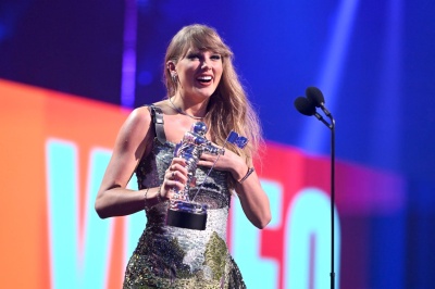 TAYLOR_0611.jpg