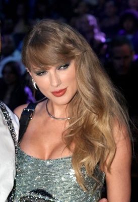TAYLOR_0619.jpg