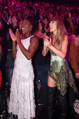 TAYLOR_0637.jpg