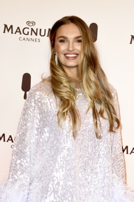 romee_0006.jpg