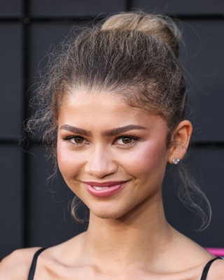 zendaya_0391.jpg