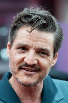 Pedro-Pascal-029.jpg