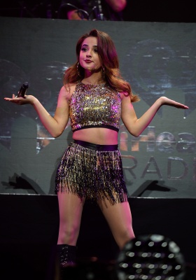 beckyg_0015.jpg