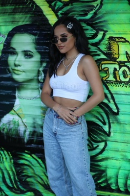 beckyg_0015.jpg