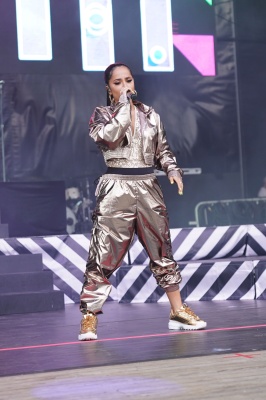 beckyg_0004.jpg