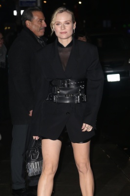 91021636_diane_kruger_13122018_07.jpg