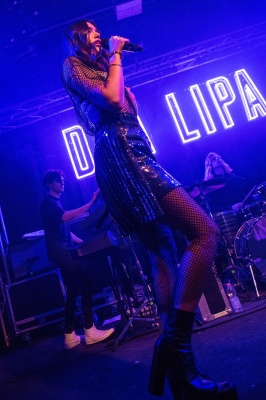 dualipa_0012.jpg