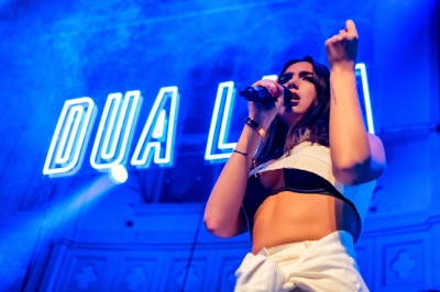 dualipa_0001.jpg